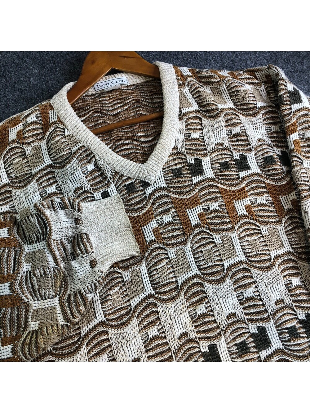 Izod Club Sweater Mens Large Brown 3D Knit Cosby Made USA 90s 80s VNeck Cotton